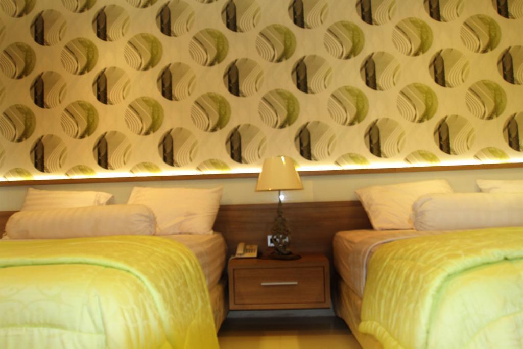 Aquarium Hotel Pangandaran Phòng bức ảnh