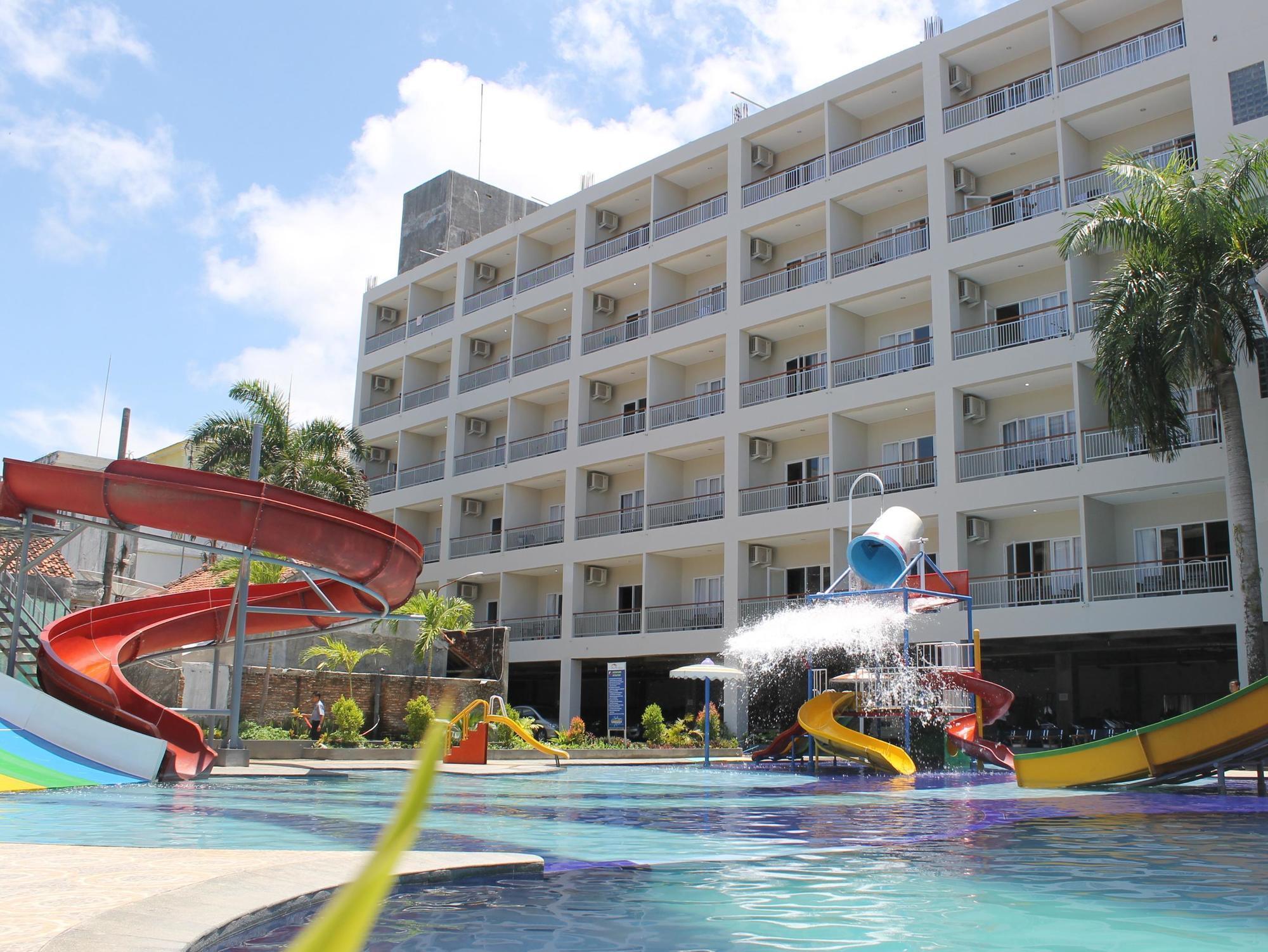 Aquarium Hotel Pangandaran Ngoại thất bức ảnh